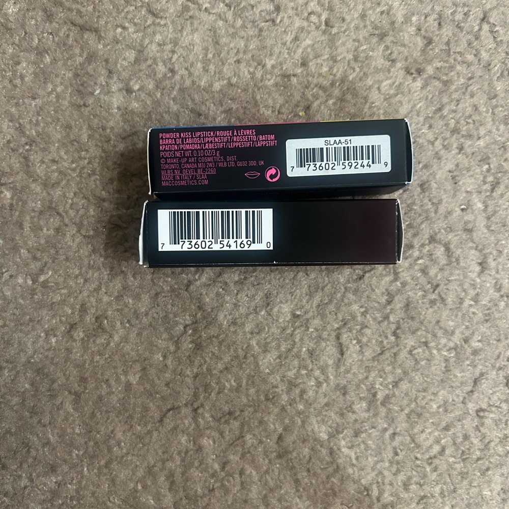 MAC Cosmetics Love Me Lipstick 410 La Femme and Powder Kiss - Picture 4 of 4